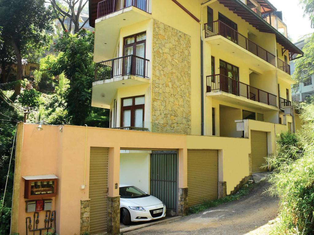 Aronka Homestay Канді Екстер'єр фото